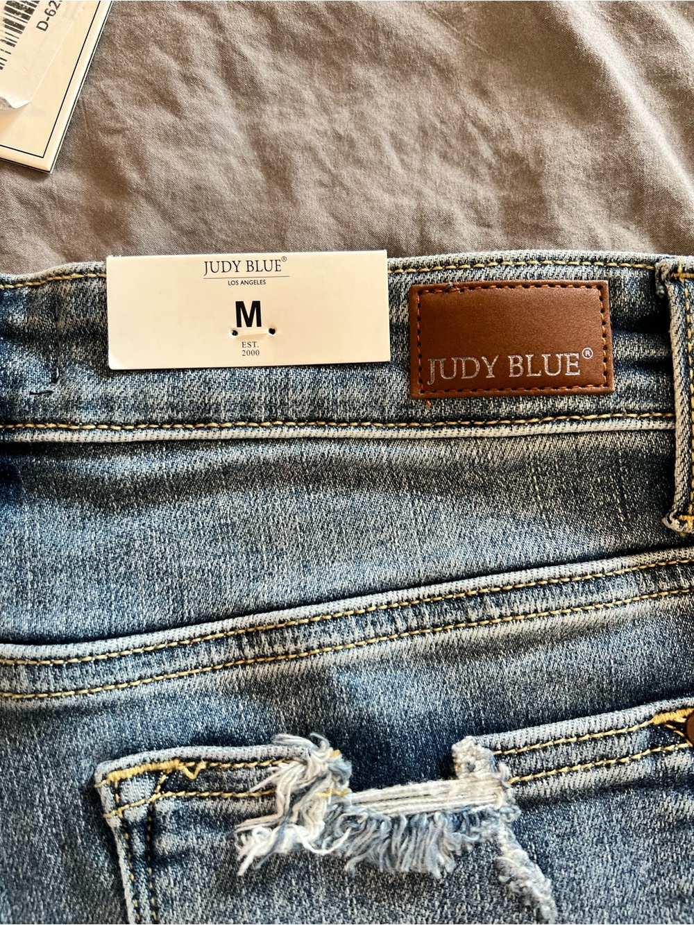 Judy Blue 🩵Mid Rise 🩵Distressed Blue Denim Women’s Shorts - Picture 6 of 6